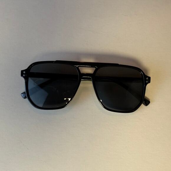 Y2K Black Square Sunglasses Dark Tinted Lens Unisex Retro Style UVA UVB - Picture 8 of 9
